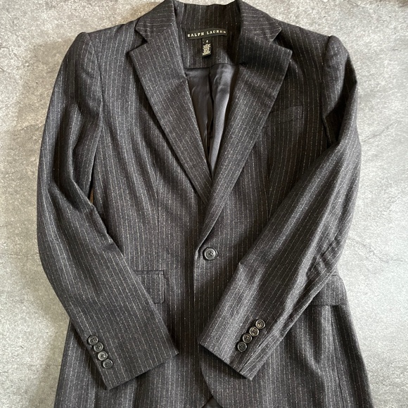 Polo Ralph Lauren (8) soft wool one-button blazer, EUC, perfect condition. - Picture 5 of 16